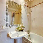 Hotel Du Square D'anvers París