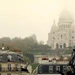 Du Square D'anvers פריז
