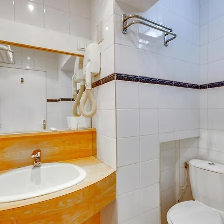 オテル デュ スクワール ダンヴェール パリ