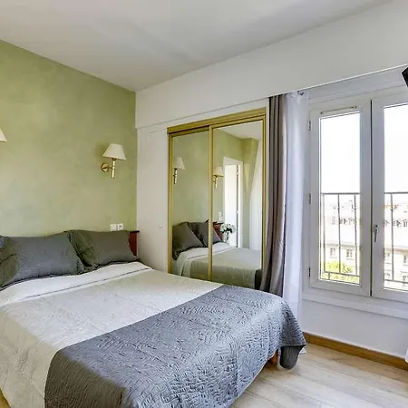 オテル デュ スクワール ダンヴェール 2* パリ