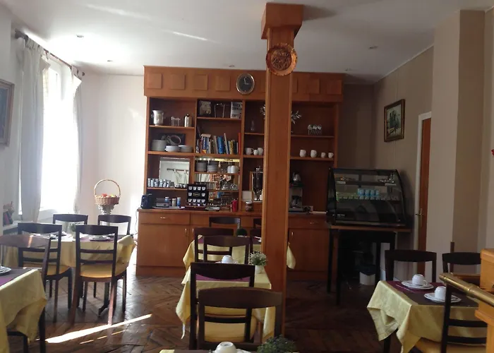 دو سكوير دي أنفرس