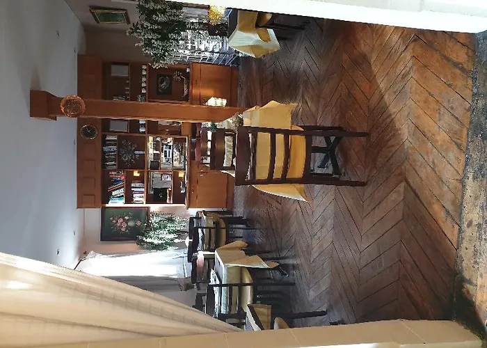 فندق دو سكوير دي أنفرس