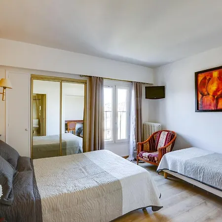 Du Square D'anvers Otel Paris