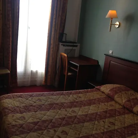 Hotel Du Square D'anvers 2*