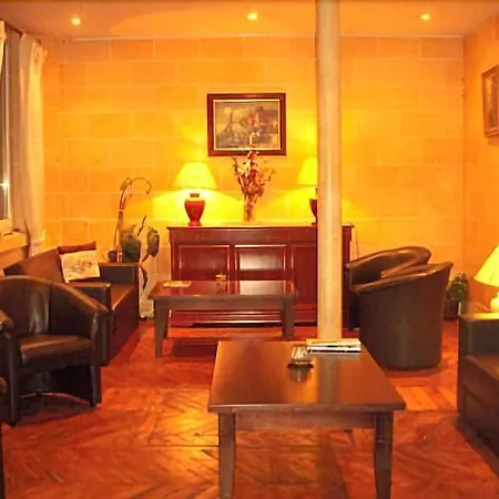 Du Square D'anvers Otel 2*