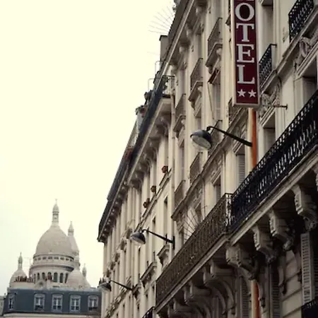 Du Square D'anvers 2*