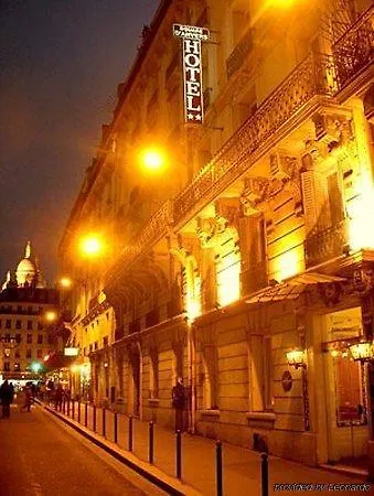 Du Square D'anvers Hotel