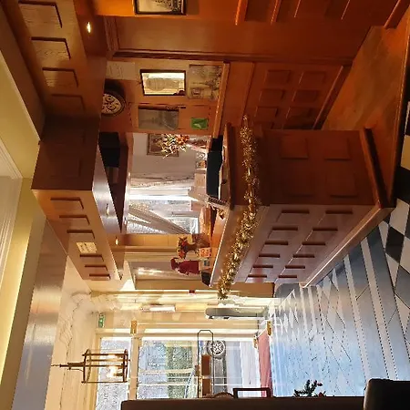 Du Square D'anvers Hotel 2*