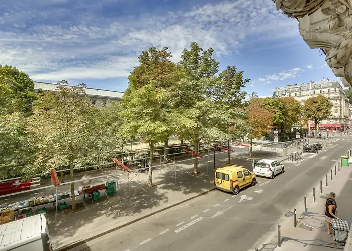 Du Square D'anvers Отель 2*