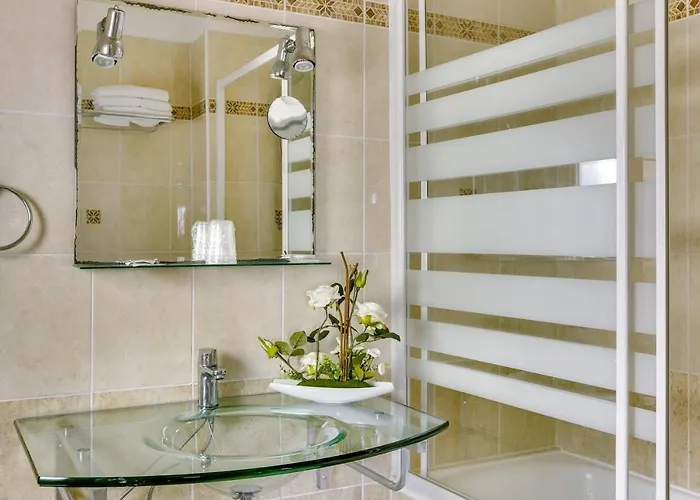 Отель Du Square D'anvers