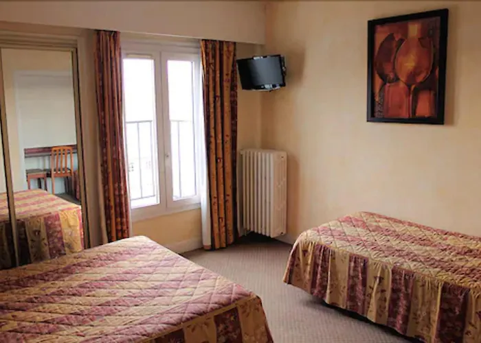 Hotel Du Square D'anvers 2*