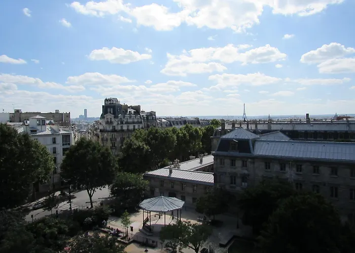 Отель Du Square D'anvers 2*