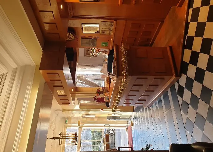 Du Square D'anvers Hotel 2*